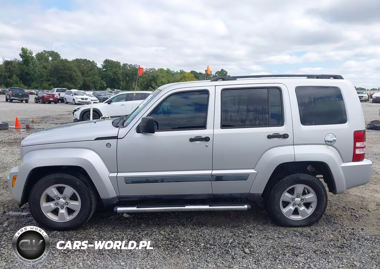 2009 Jeep Liberty Sport VIN:1J8GN28K69W552610 - 14