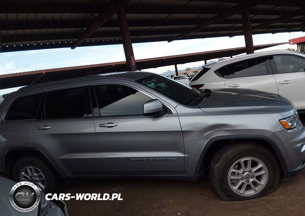 2020 Jeep Grand Cherokee Laredo E 4X2 VIN:1C4RJEAG6LC370904 - 13