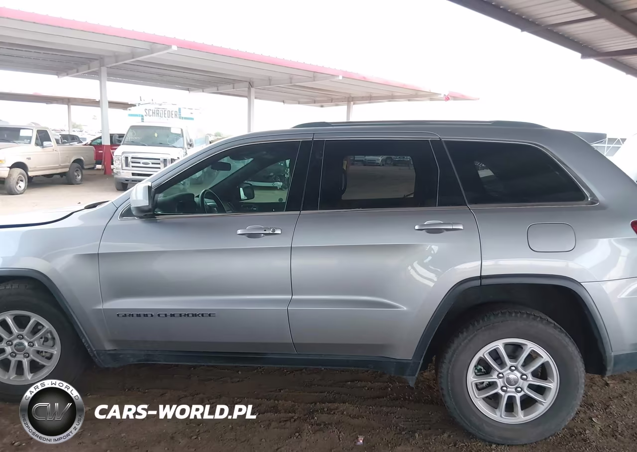 2020 Jeep Grand Cherokee Laredo E 4X2 VIN:1C4RJEAG6LC370904 - 14