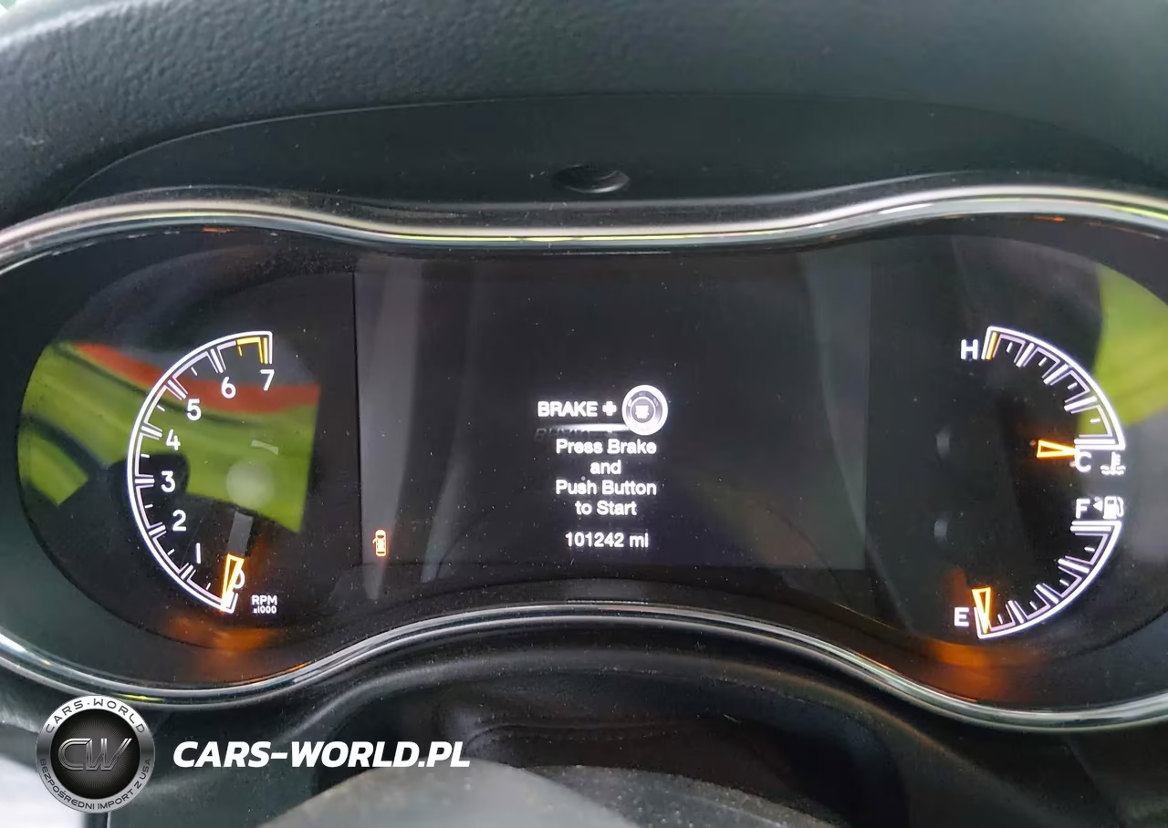 2020 Jeep Grand Cherokee Laredo E 4X2 VIN:1C4RJEAG6LC370904 - 7