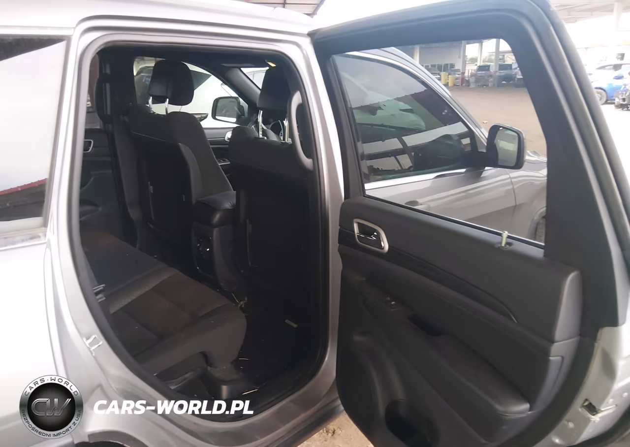 2020 Jeep Grand Cherokee Laredo E 4X2 VIN:1C4RJEAG6LC370904 - 8