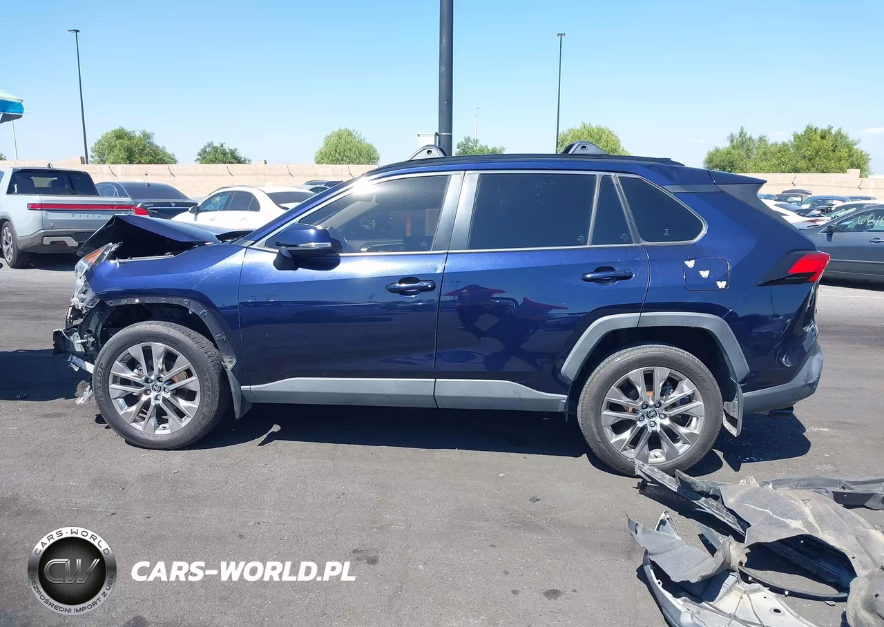 2021 Toyota Rav4 Xle Premium VIN:JTMC1RFV4MJ022701 - 15