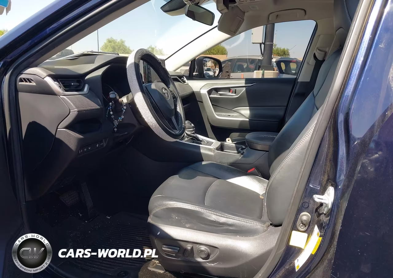 2021 Toyota Rav4 Xle Premium VIN:JTMC1RFV4MJ022701 - 5