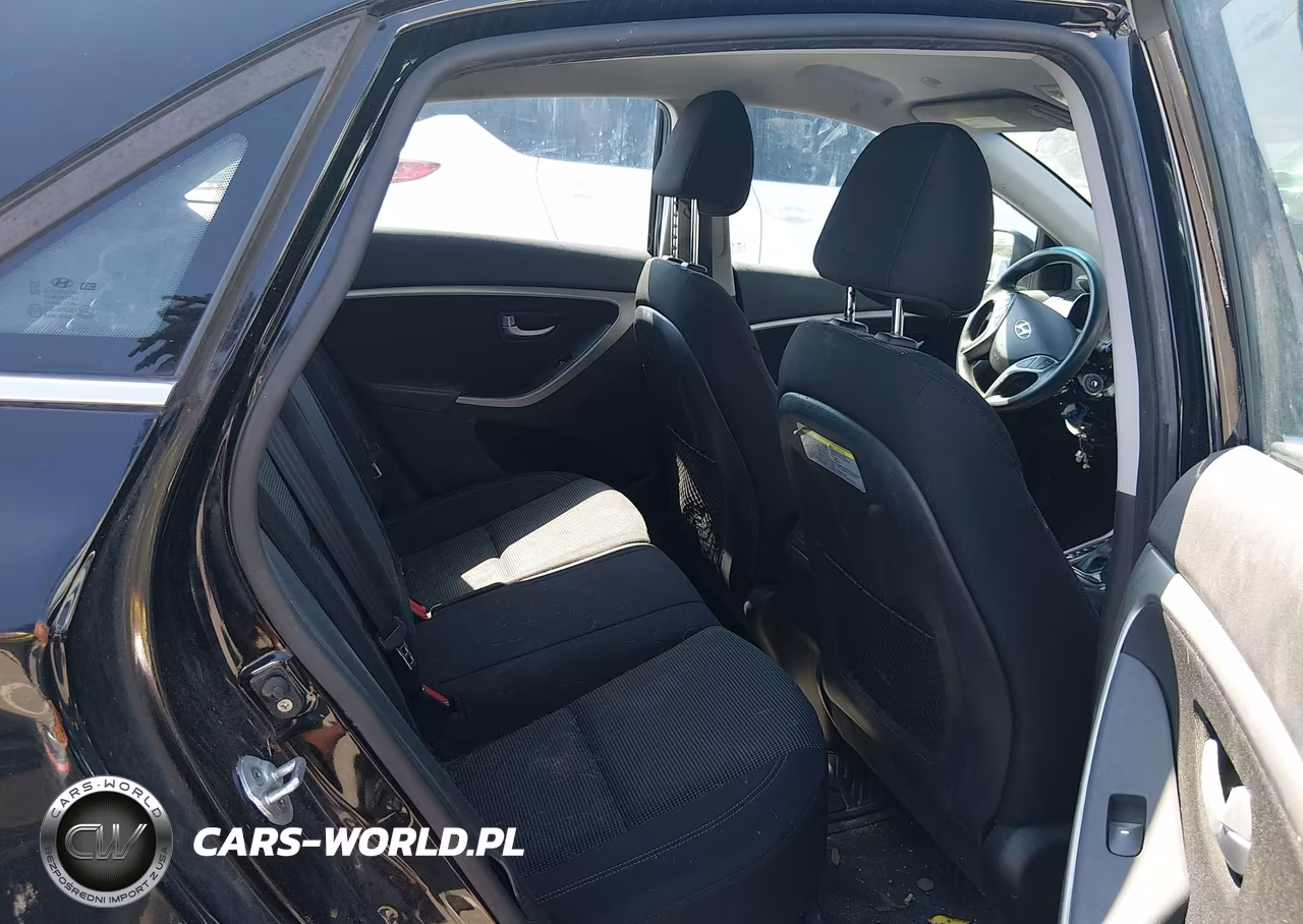 2017 Hyundai Elantra Gt VIN:KMHD35LH9HU369799 - 8