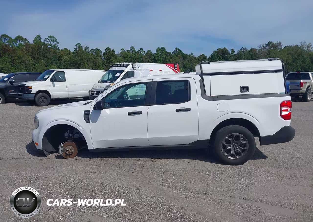 2024 Ford Maverick Xlt VIN:3FTTW8H33RRB26570 - 13