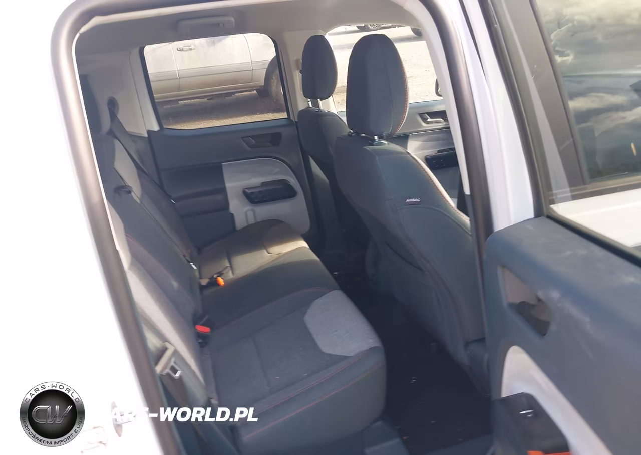 2024 Ford Maverick Xlt VIN:3FTTW8H33RRB26570 - 8