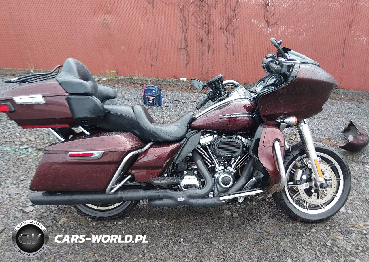 2019 Harley-Davidson Fltru VIN:1HD1KGF17KB647685 - 13