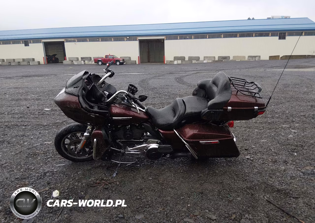 2019 Harley-Davidson Fltru VIN:1HD1KGF17KB647685 - 14