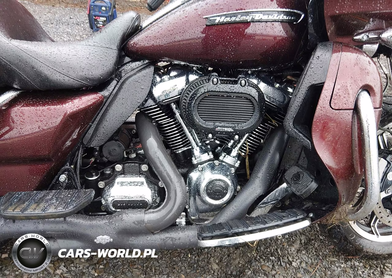 2019 Harley-Davidson Fltru VIN:1HD1KGF17KB647685 - 8