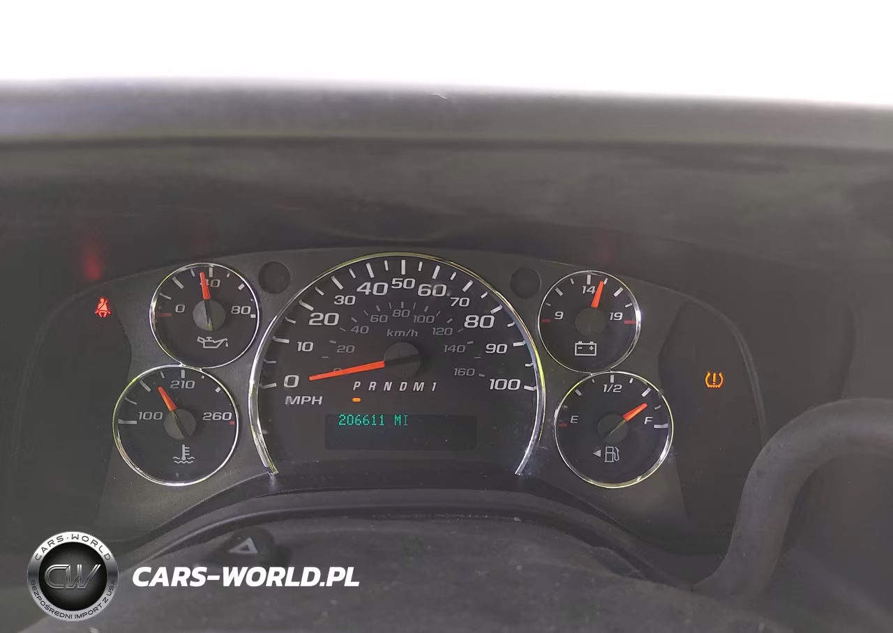 2018 Chevrolet Express 2500 Work Van VIN:1GCWGAFP0J1299470 - 7