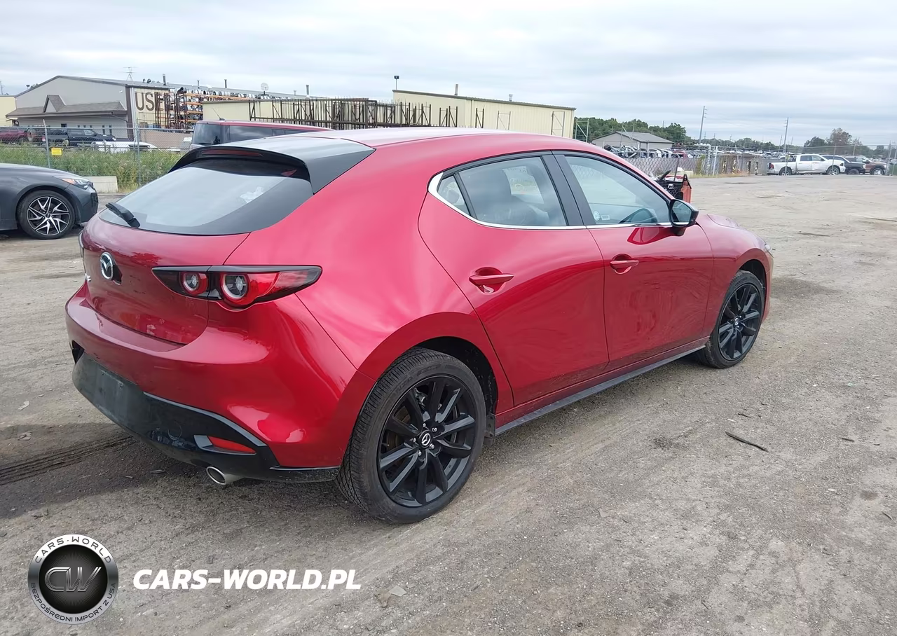 2026 Mazda Mazda3 2.5 S Select Sport VIN:JM1BPAKL9T1867865 - 4