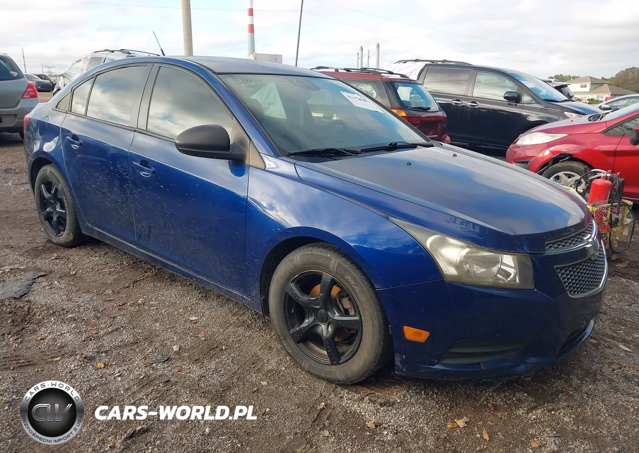 2013 Chevrolet Cruze Ls Auto