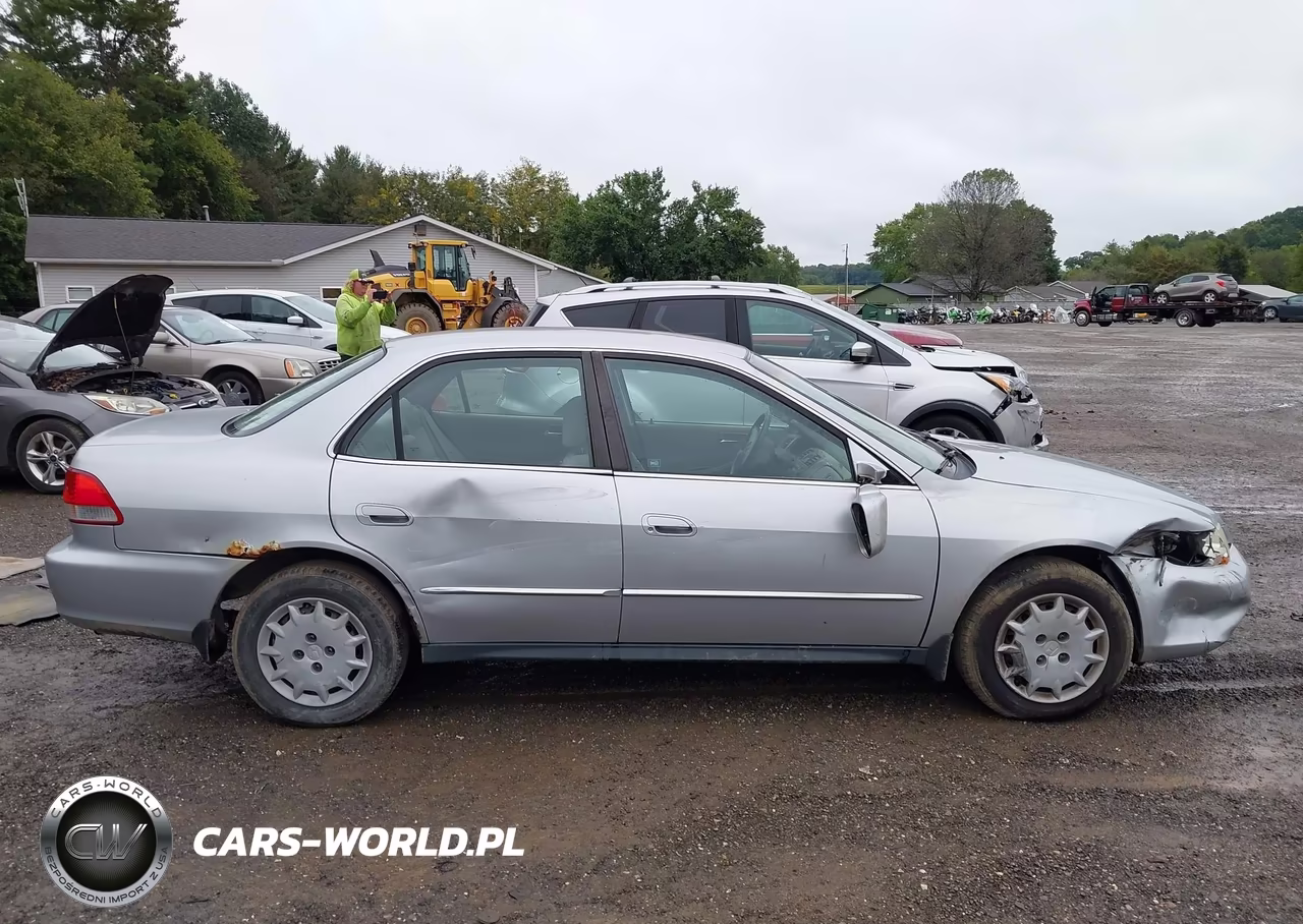 2002 Honda Accord 2.3 Lx VIN:1HGCG66592A024942 - 13