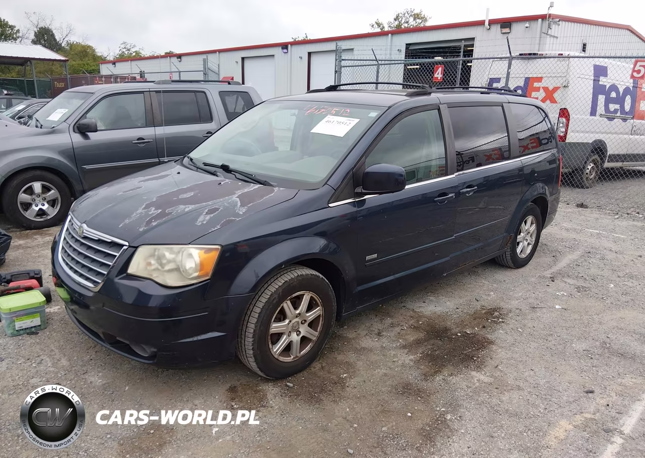 2008 Chrysler Town & Country Touring VIN:2A8HR54P28R701131 - 2