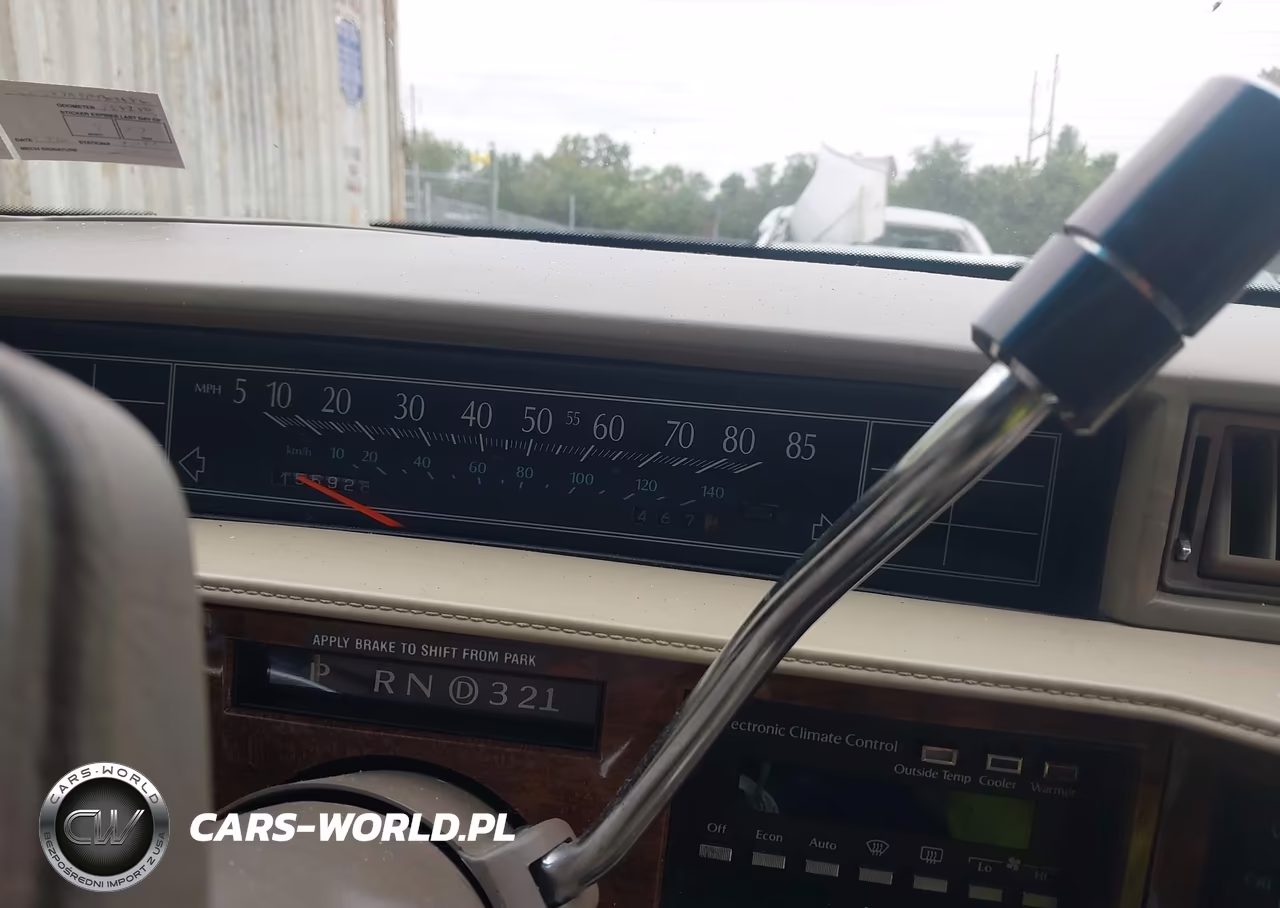 1993 Cadillac Deville VIN:1G6CD53B9P4309886 - 7
