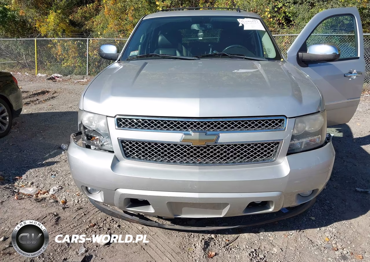 2011 Chevrolet Suburban 1500 Ltz VIN:1GNSKKE37BR204401 - 6