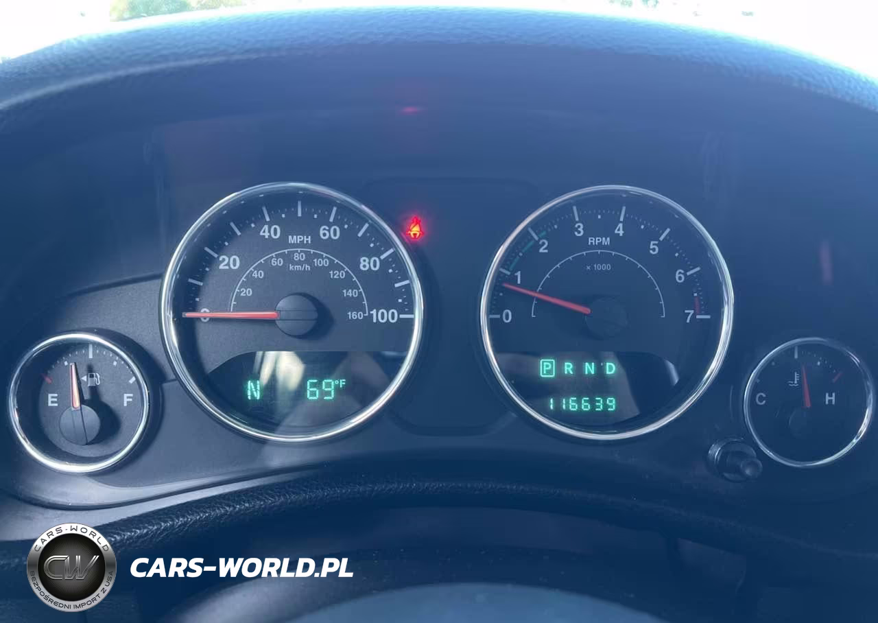 2013 Jeep Wrangler Sport VIN:1C4AJWAGXDL682177 - 7