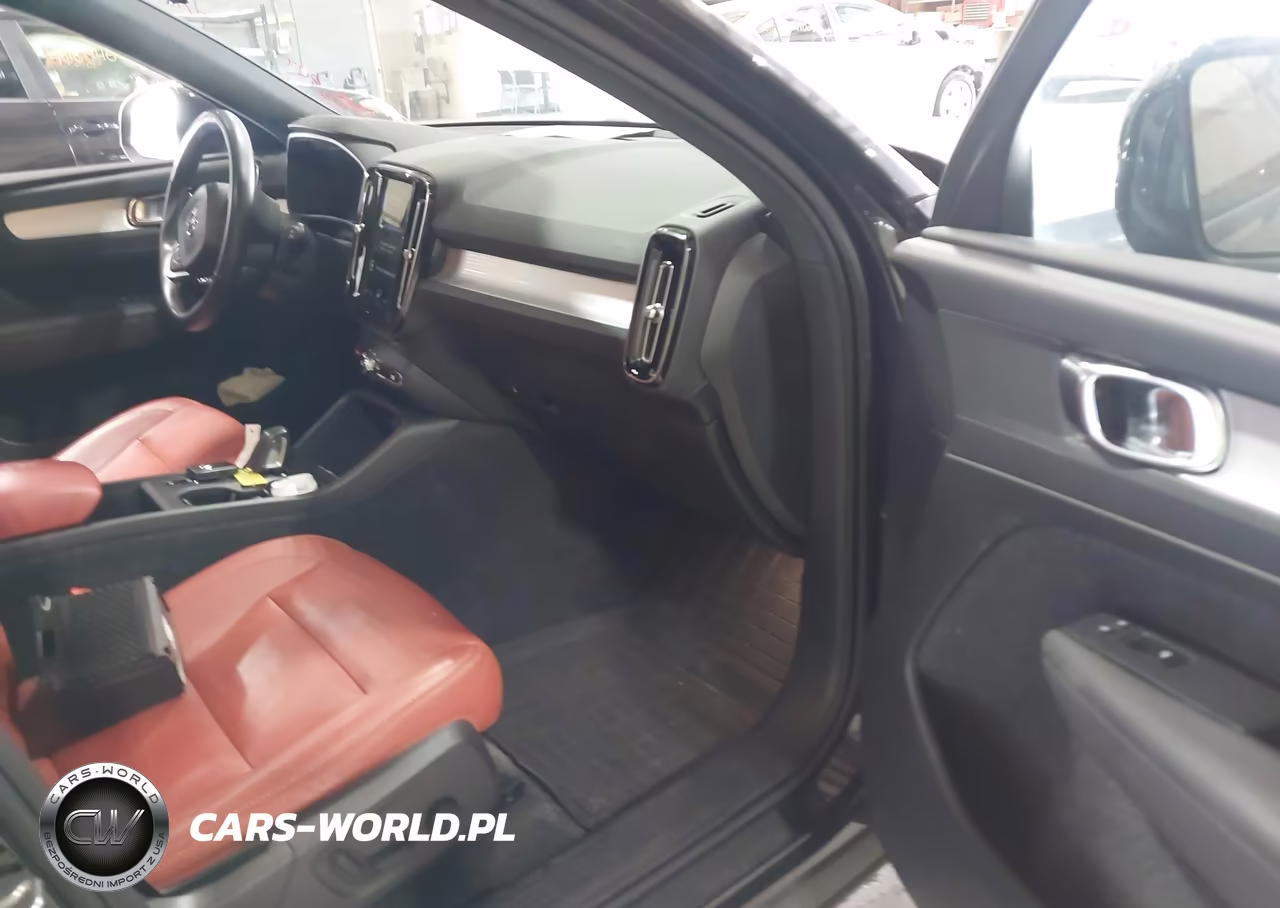 2019 Volvo Xc40 T5 Momentum-T5 R-Design VIN:YV4162XZ9K2009495 - 5