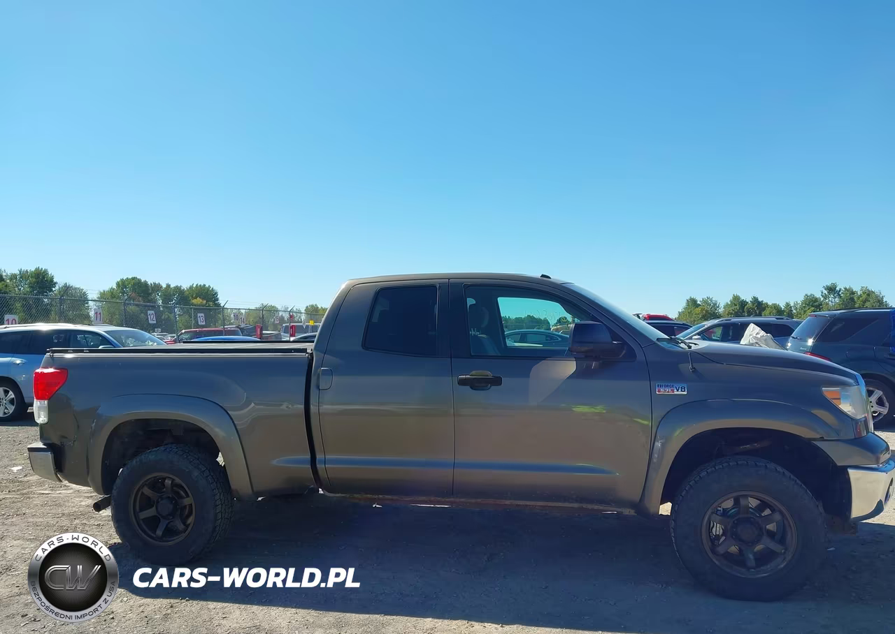 2010 Toyota Tundra Grade 5.7L V8 VIN:5TFUY5F11AX143247 - 13
