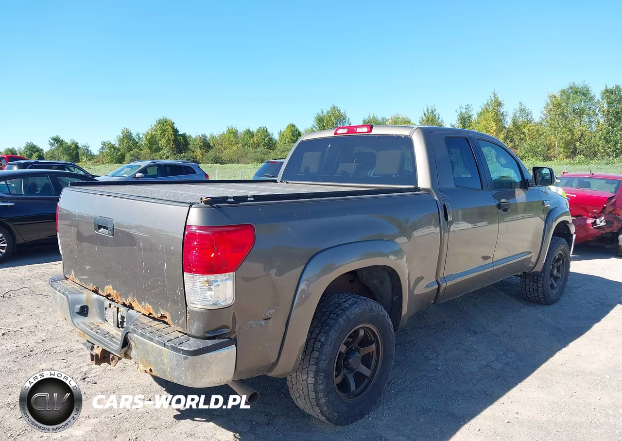 2010 Toyota Tundra Grade 5.7L V8 VIN:5TFUY5F11AX143247 - 4