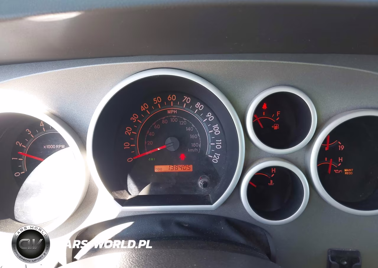 2010 Toyota Tundra Grade 5.7L V8 VIN:5TFUY5F11AX143247 - 7