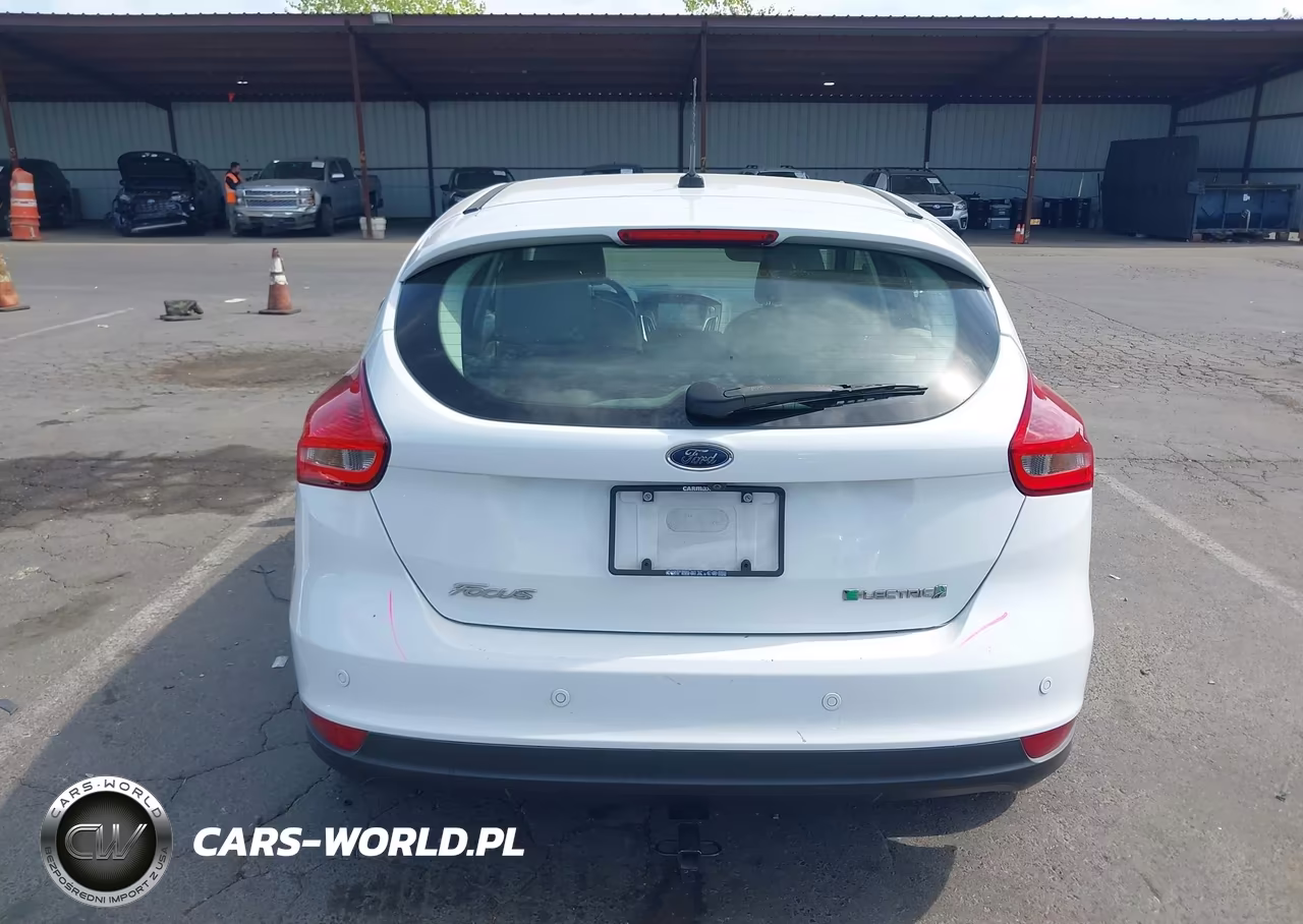 2018 Ford Focus Electric VIN:1FADP3R44JL230957 - 16