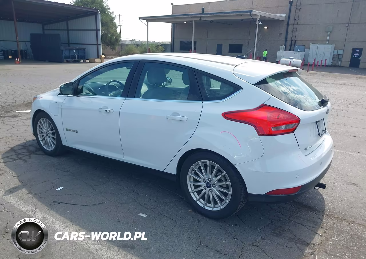 2018 Ford Focus Electric VIN:1FADP3R44JL230957 - 3