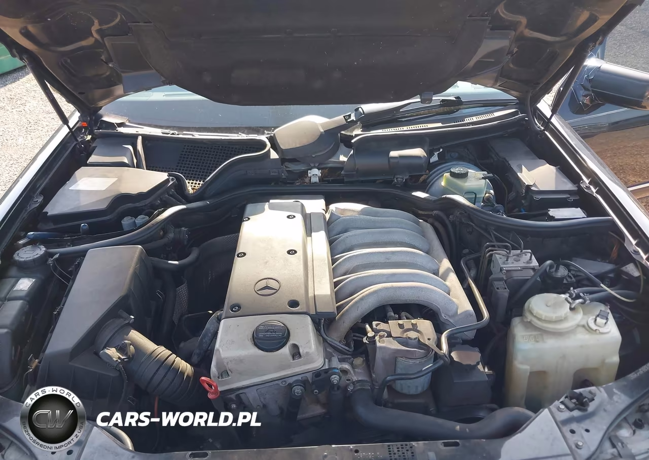 1998 Mercedes-Benz E 300 Diesel VIN:WDBJF25F0WA502407 - 10