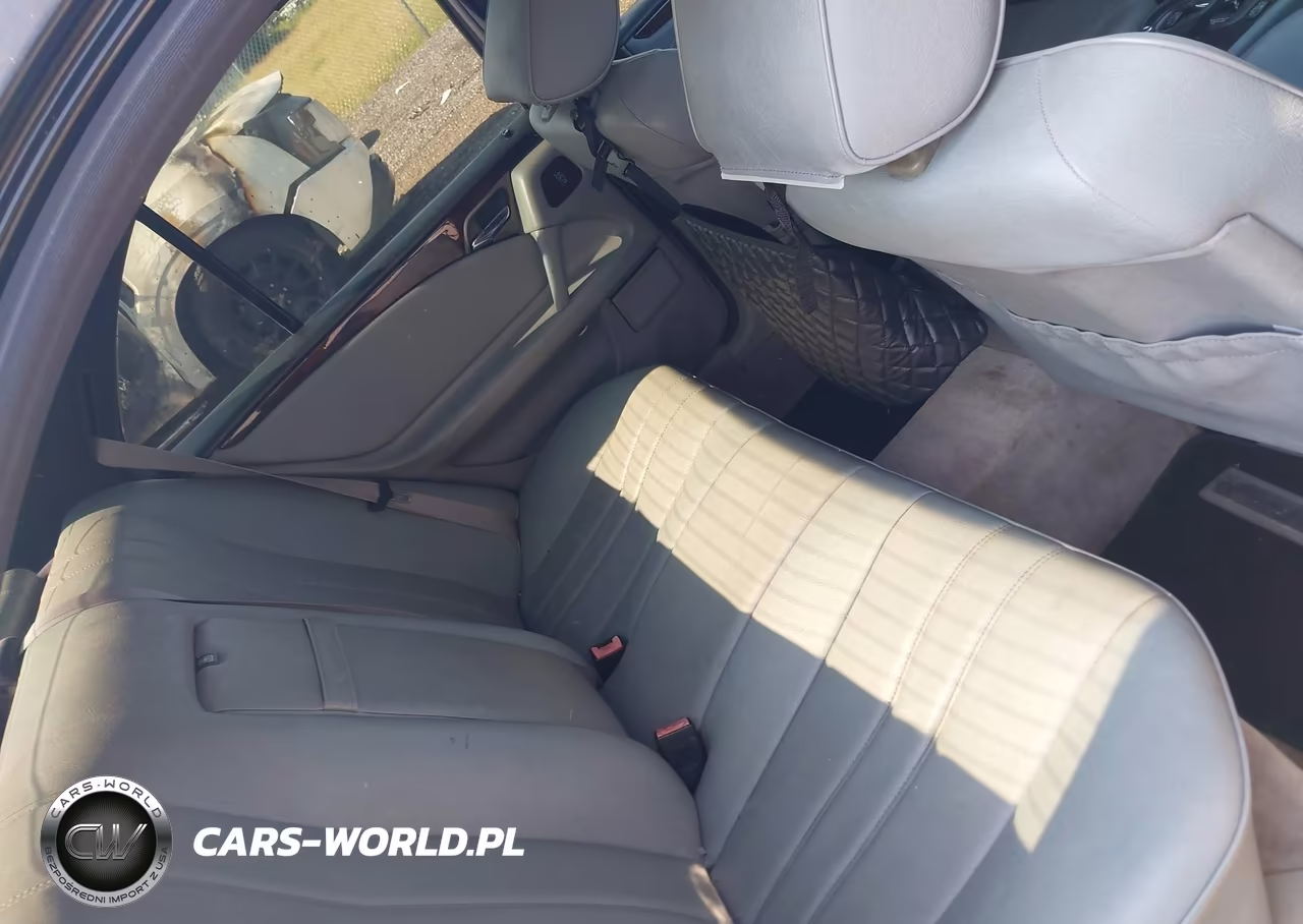1998 Mercedes-Benz E 300 Diesel VIN:WDBJF25F0WA502407 - 8
