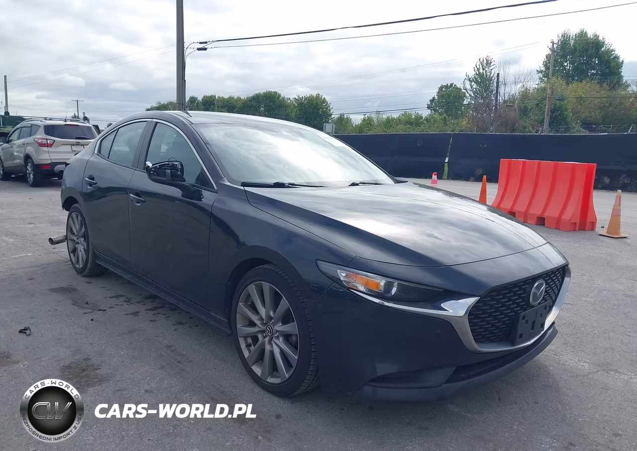 2021 Mazda Mazda3 Select