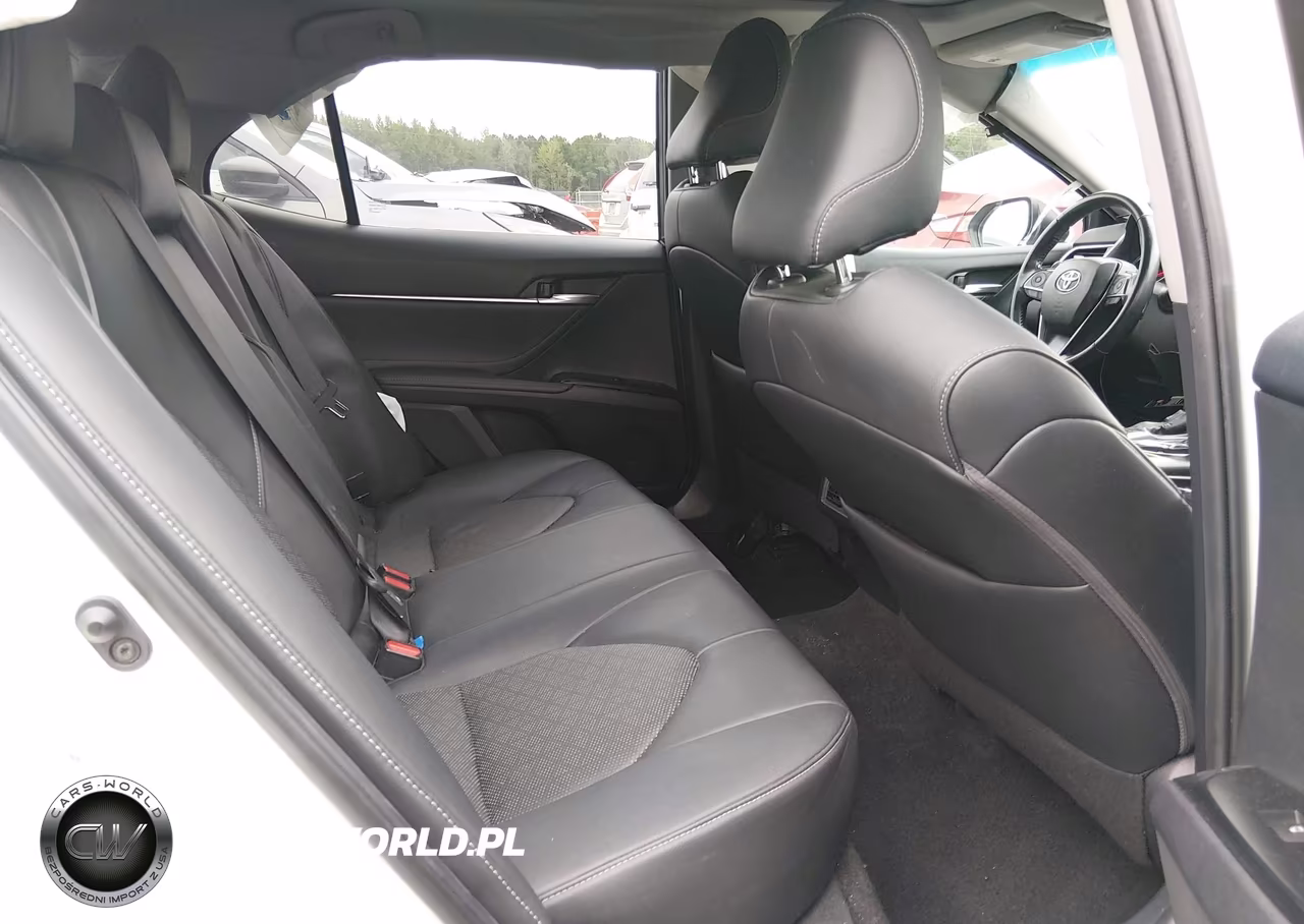 2018 Toyota Camry Xse VIN:4T1B61HK9JU123482 - 8