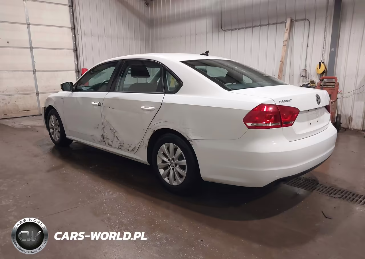 2015 Volkswagen Passat 1.8T Wolfsburg Edition VIN:1VWAS7A37FC006995 - 3