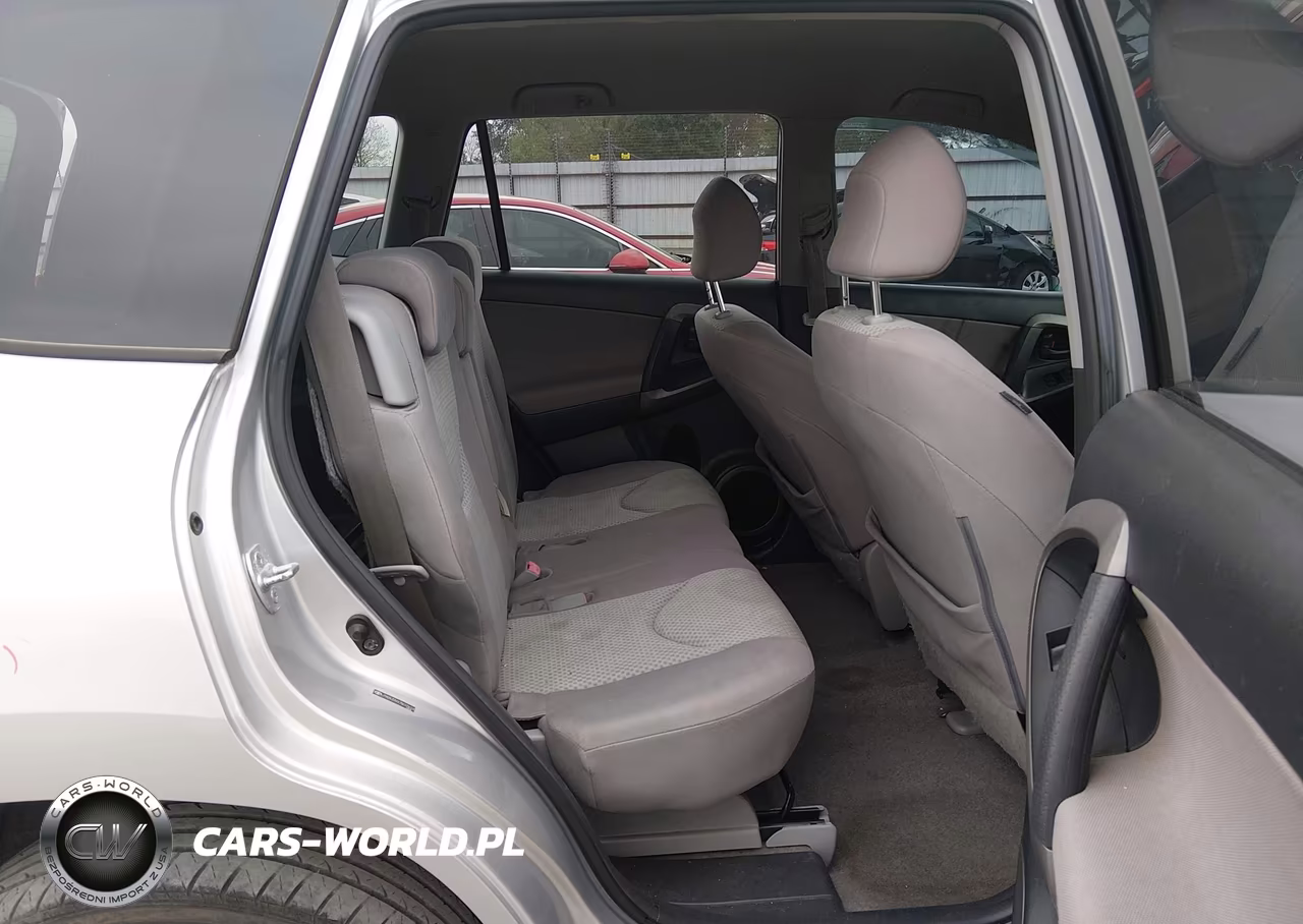 2007 Toyota Rav4 Base V6 VIN:JTMZK33VX75010624 - 8