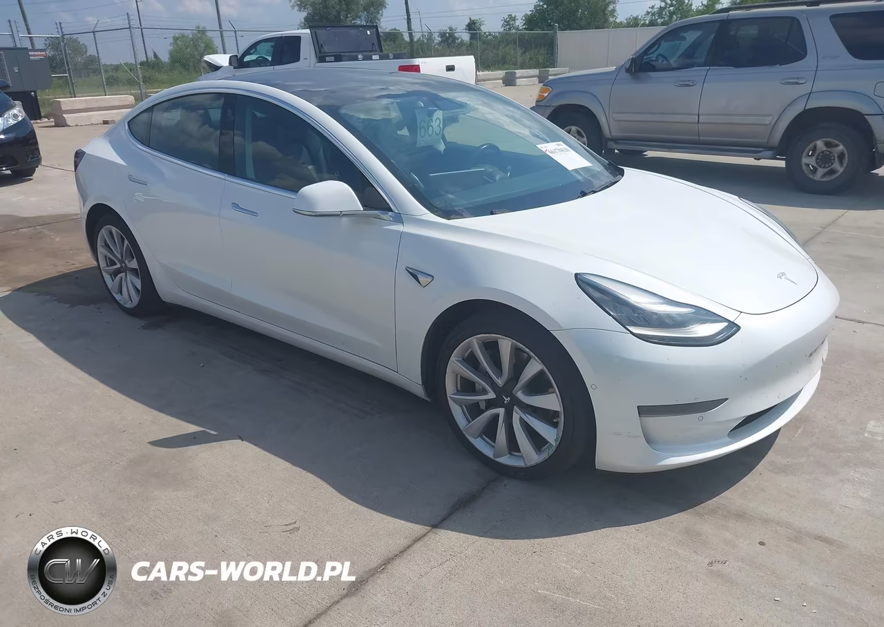 2020 Tesla Model 3