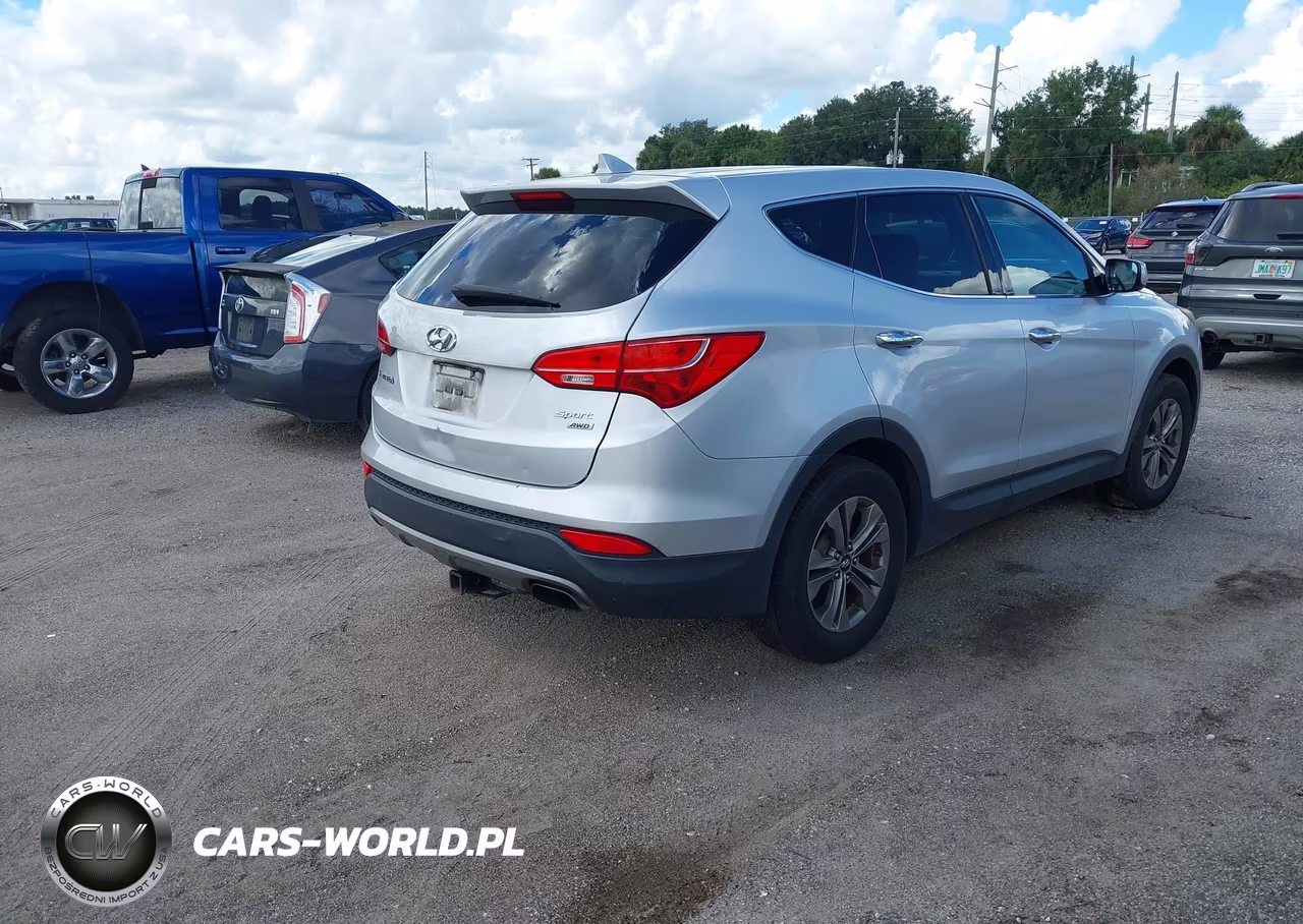 2016 Hyundai Santa Fe Sport 2.4L VIN:5XYZTDLBXGG352896 - 4