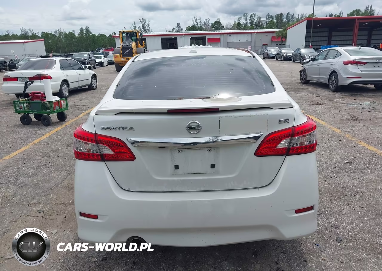 2015 Nissan Sentra Sr VIN:3N1AB7AP7FY244491 - 16