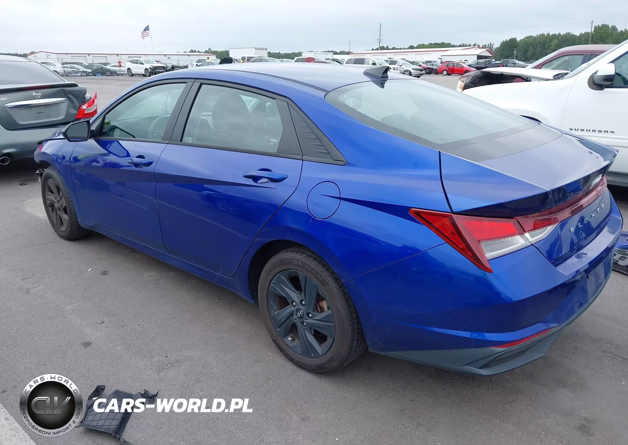 2023 Hyundai Elantra Sel VIN:KMHLM4AG4PU440810 - 3