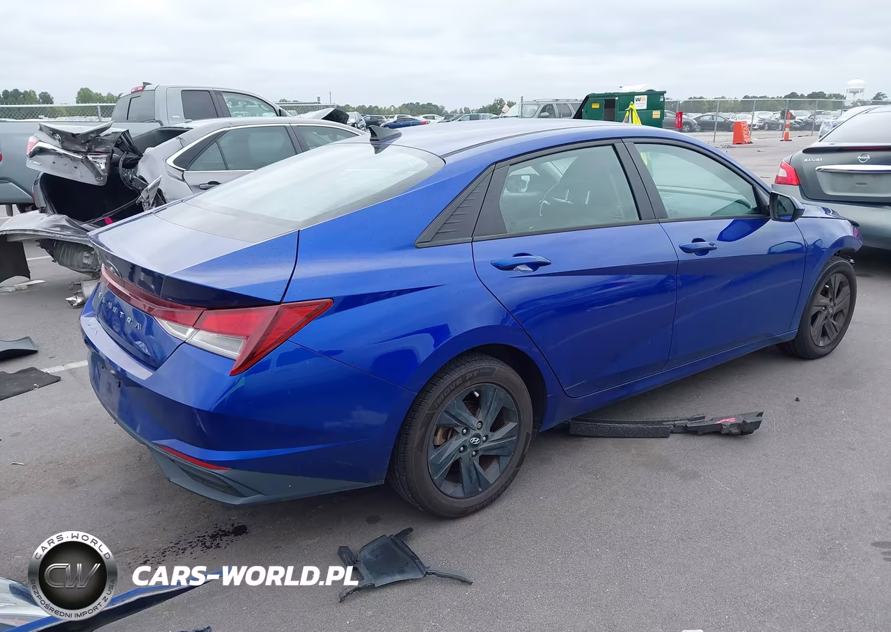 2023 Hyundai Elantra Sel VIN:KMHLM4AG4PU440810 - 4