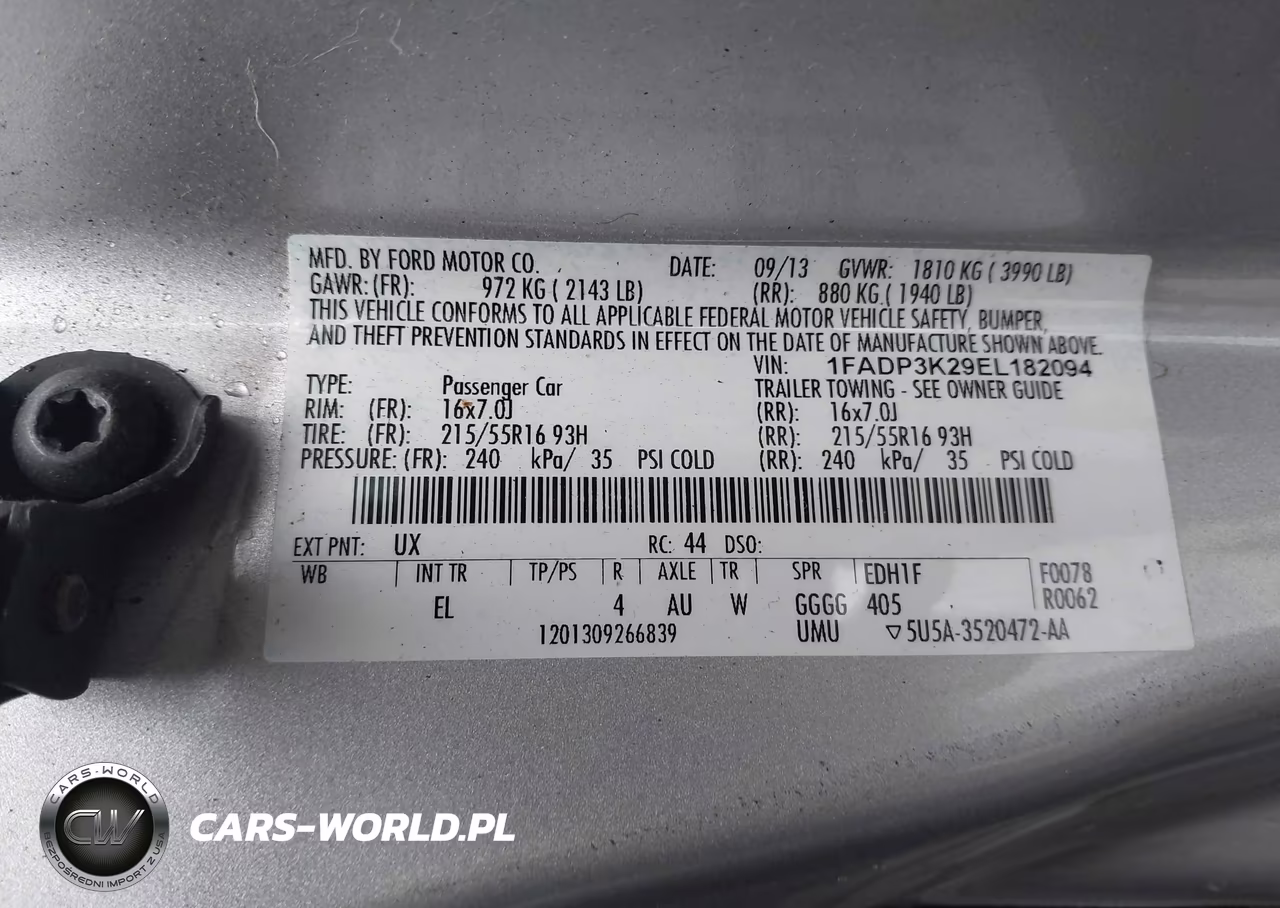 2014 Ford Focus Se VIN:1FADP3K29EL182094 - 9