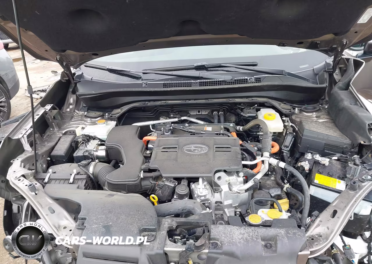 2025 Subaru Forester Limited Hybrid VIN:JF2SLSRD8SH413372 - 10