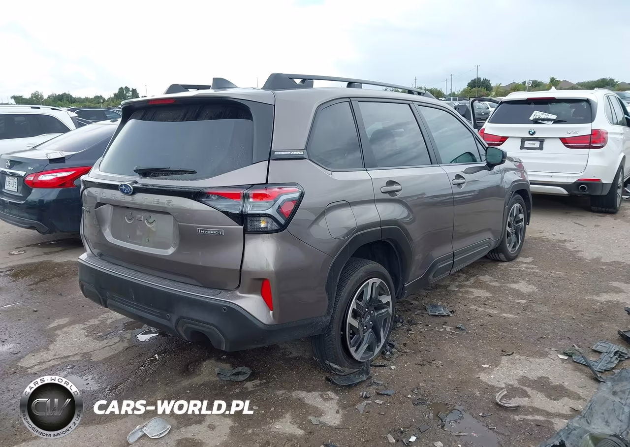 2025 Subaru Forester Limited Hybrid VIN:JF2SLSRD8SH413372 - 4