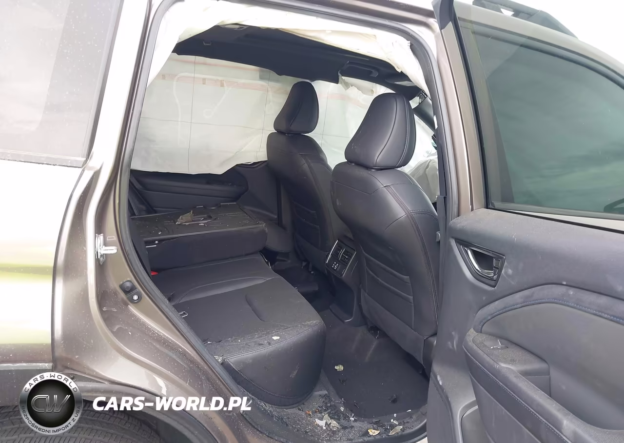 2025 Subaru Forester Limited Hybrid VIN:JF2SLSRD8SH413372 - 8