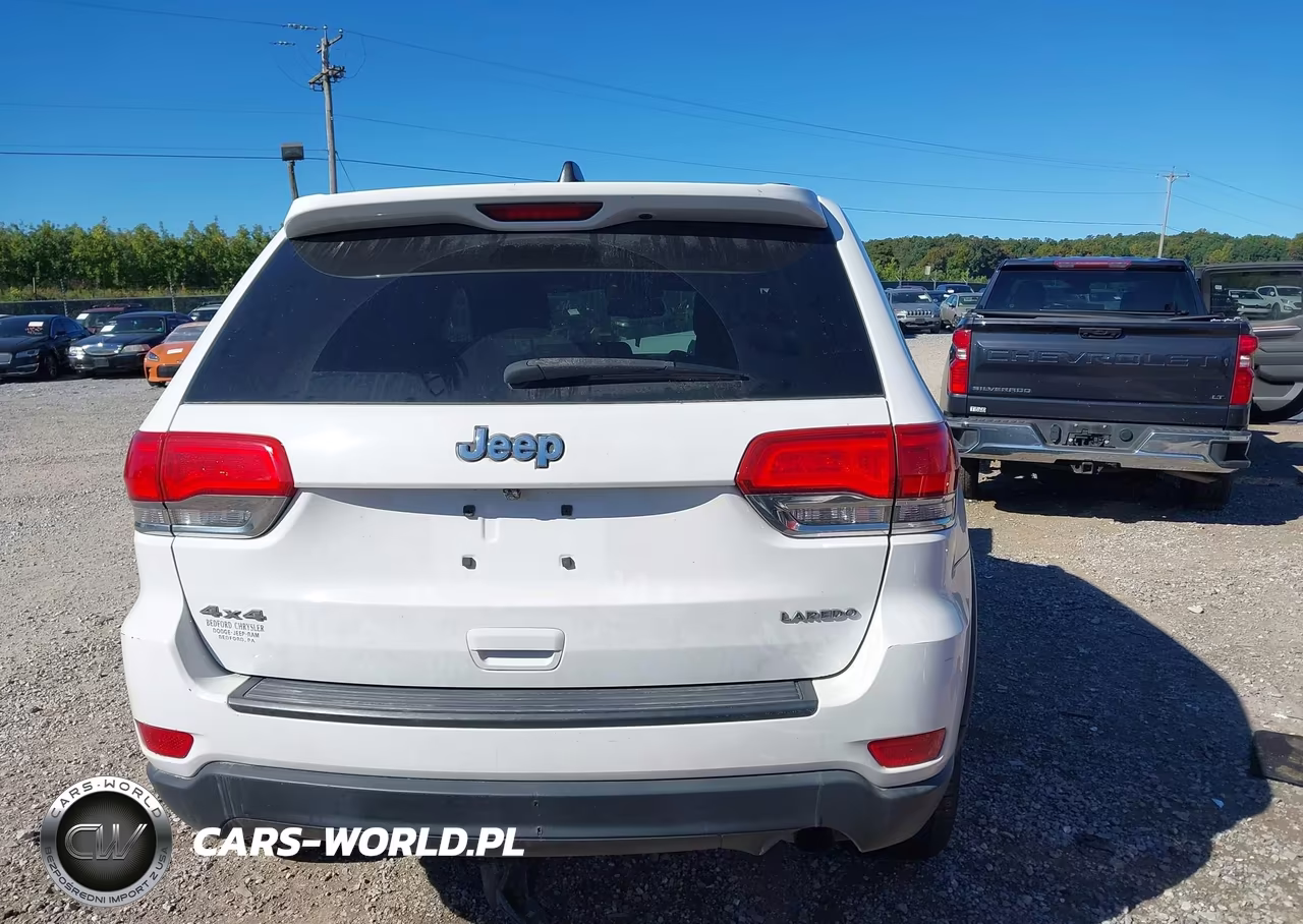 2016 Jeep Grand Cherokee Laredo VIN:1C4RJFAGXGC395963 - 16