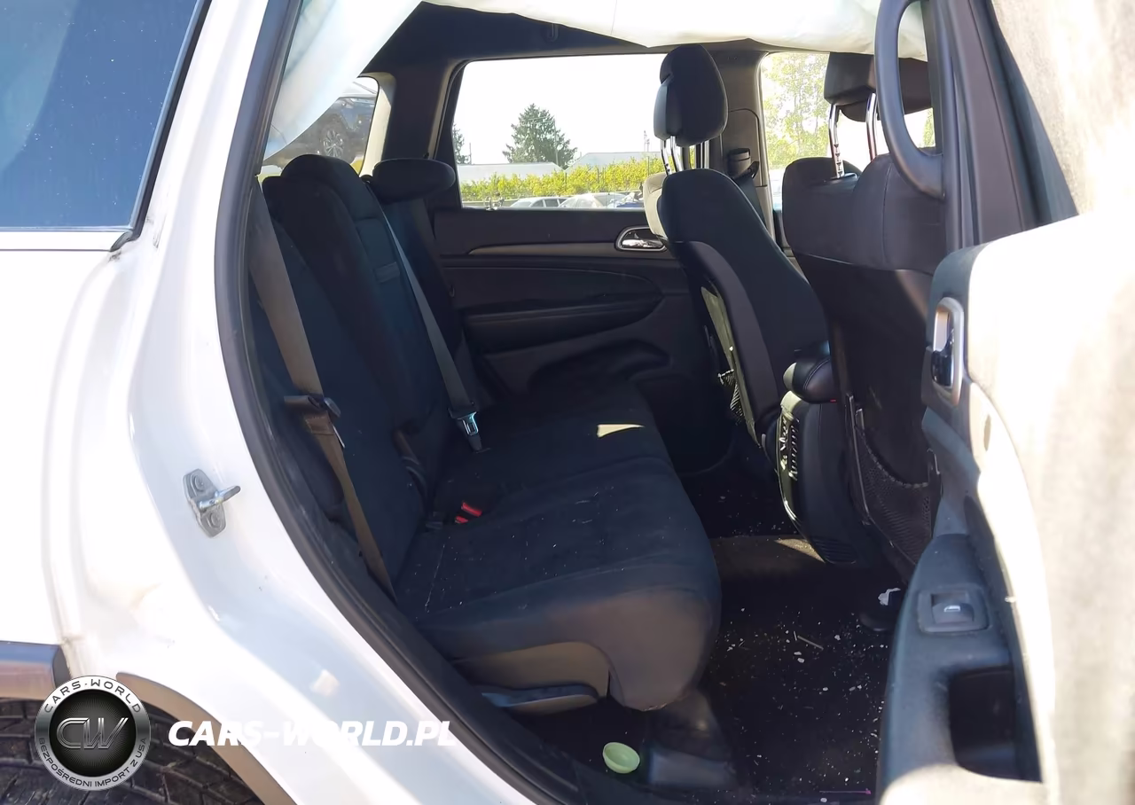 2016 Jeep Grand Cherokee Laredo VIN:1C4RJFAGXGC395963 - 8