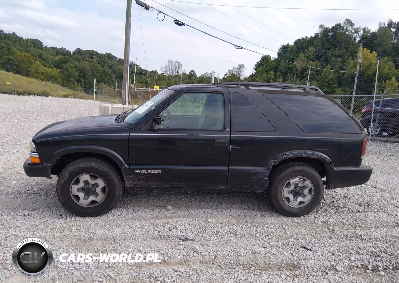 2001 Chevrolet Blazer Ls VIN:1GNCT18W91K123005 - 14