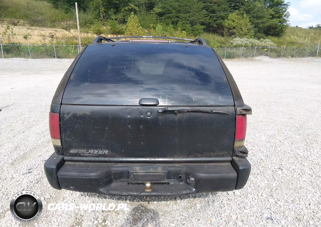 2001 Chevrolet Blazer Ls VIN:1GNCT18W91K123005 - 16