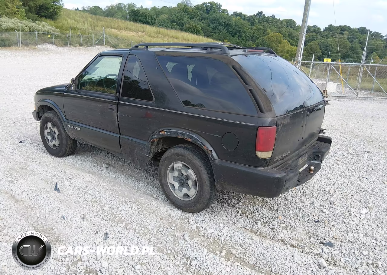 2001 Chevrolet Blazer Ls VIN:1GNCT18W91K123005 - 3