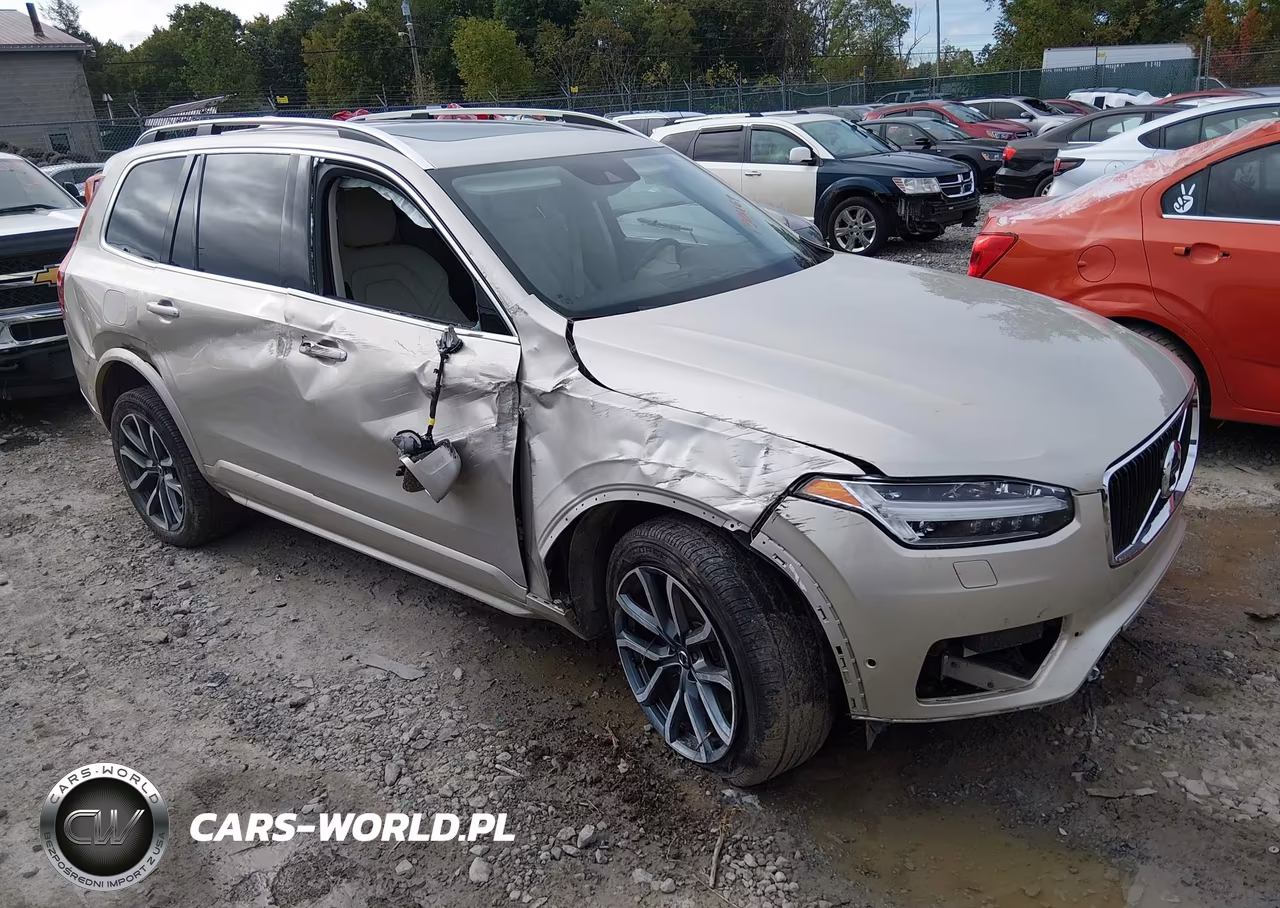 2017 Volvo Xc90 T6 Momentum