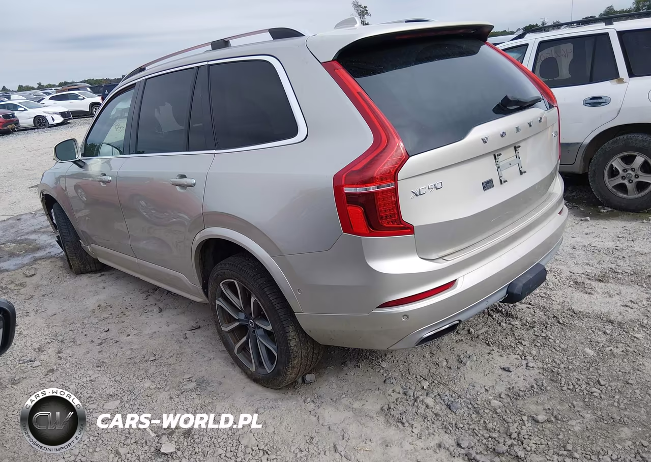 2017 Volvo Xc90 T6 Momentum VIN:YV4A22PK3H1130469 - 3