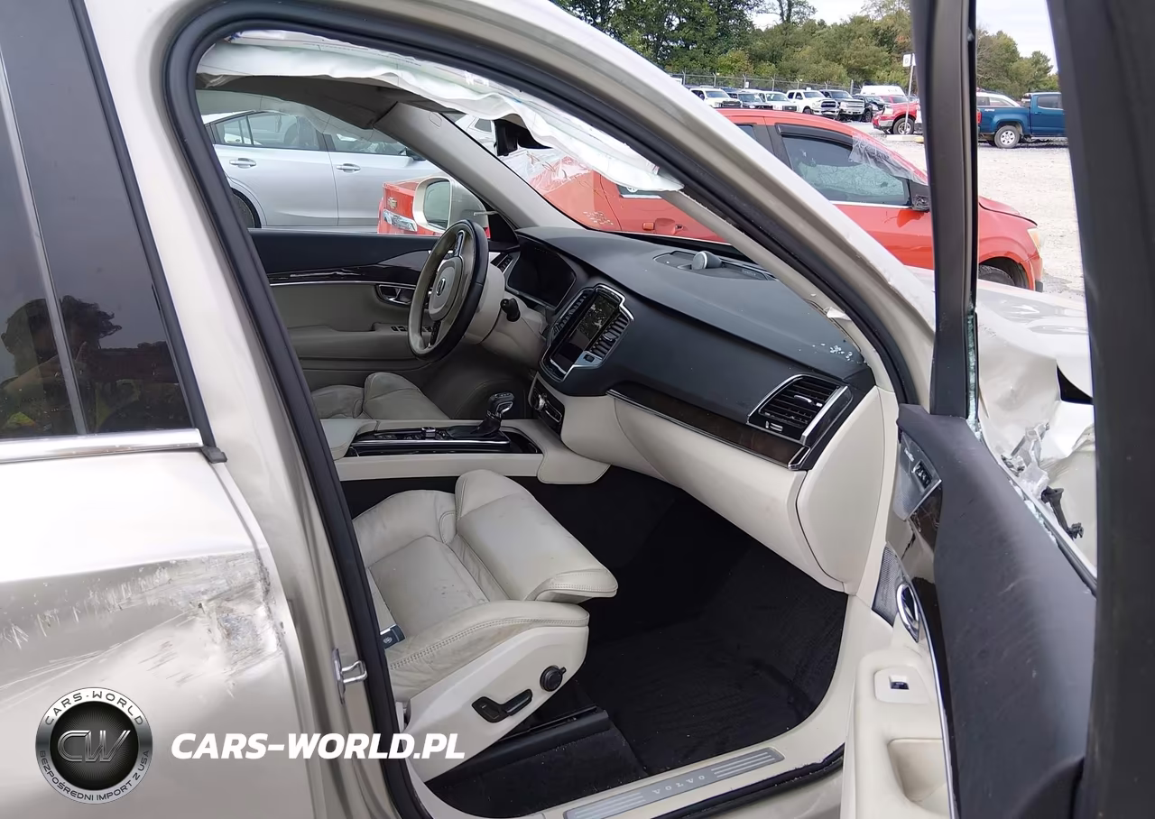 2017 Volvo Xc90 T6 Momentum VIN:YV4A22PK3H1130469 - 5
